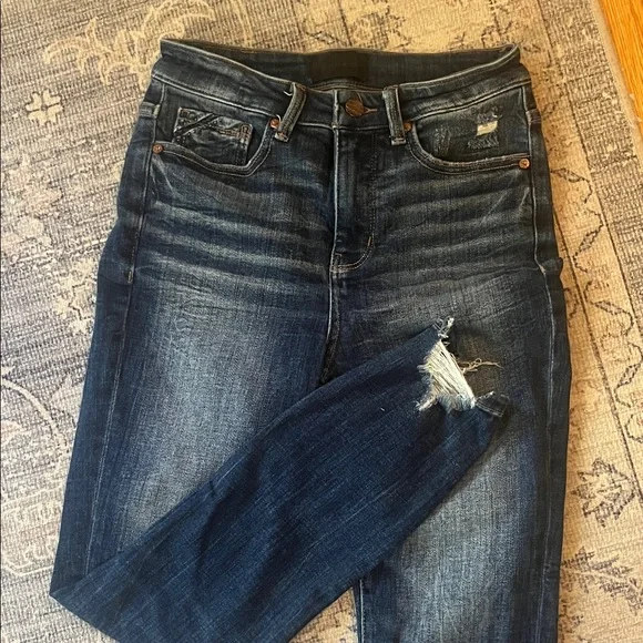 Buckle Dark Wash Distressed Skinny Jeans - Picture 1 of 7